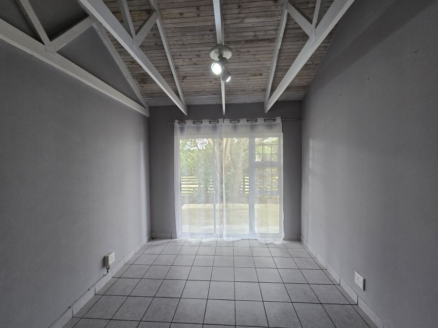 2 Bedroom Property for Sale in West Bank Eastern Cape